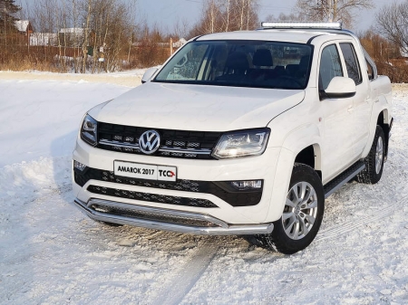 Volkswagen Amarok 2016- Защита кузова со светодиодной фарой 75х42 мм (на кузов)